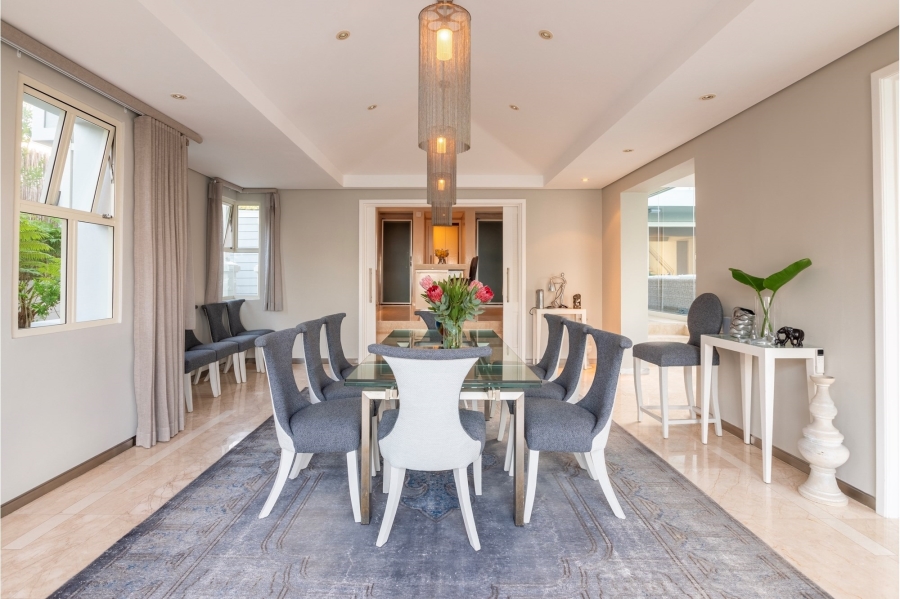 5 Bedroom Property for Sale in Whale Rock Beach Western Cape